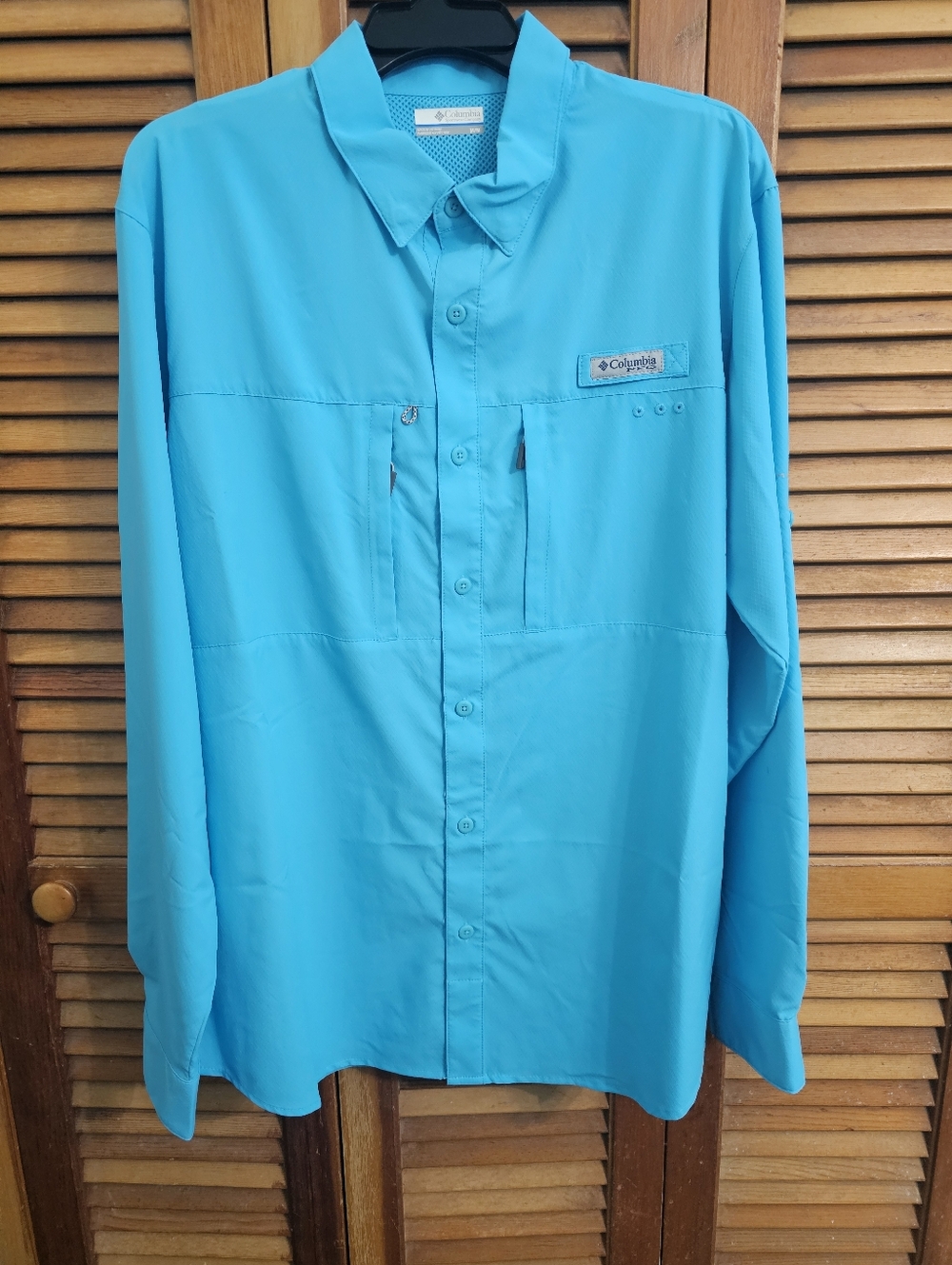 Columbia PFG Long Sleeve Fishing Shirt – Men’s Medium – Blue Omni-Shade UPF 40